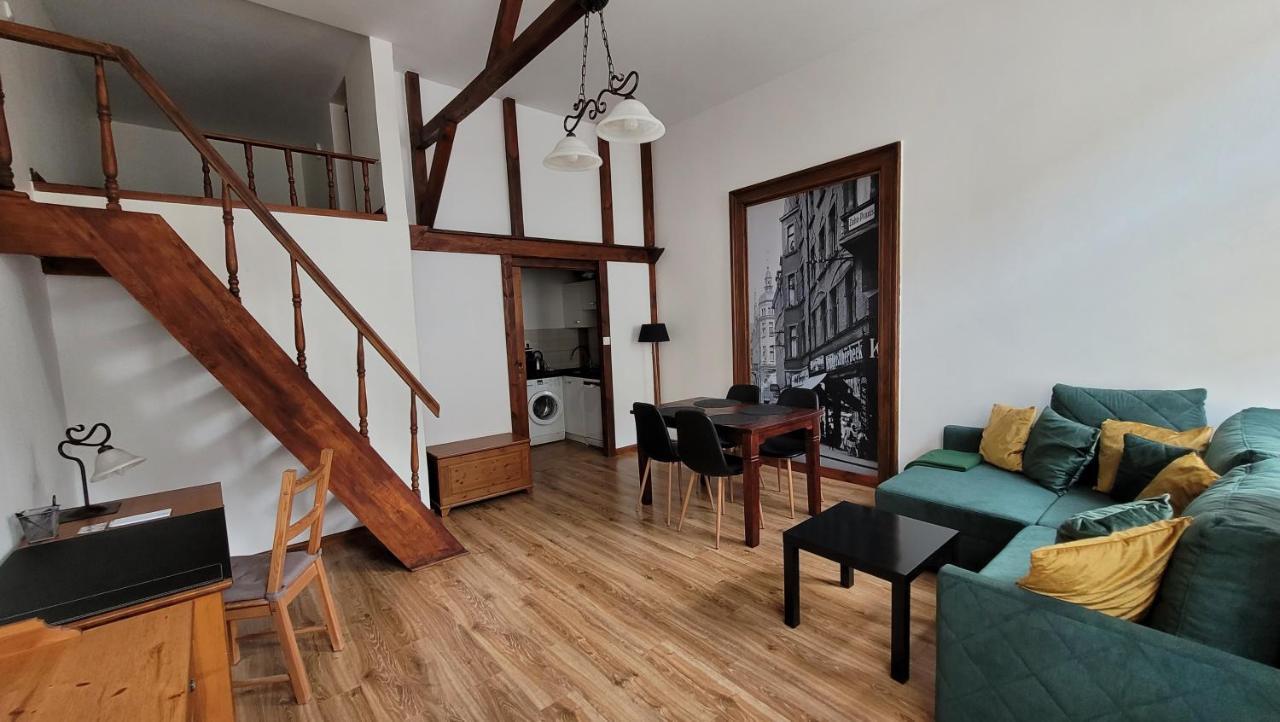 Apartament Old Town Apartment กลีวิตเซ ภายนอก รูปภาพ